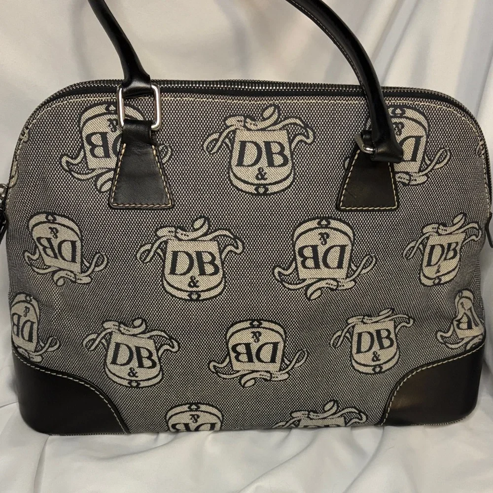Black and Gray Bag